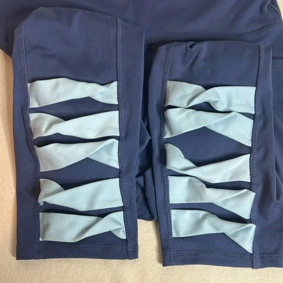 Freely High-Waisted Leggings – Women’s XL – Near Perfect Condition! - Picture 4 of 7